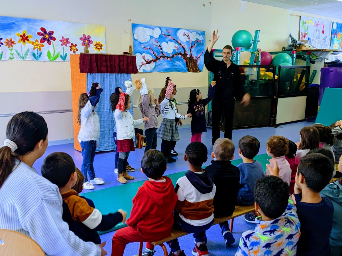 Transmission — Ateliers